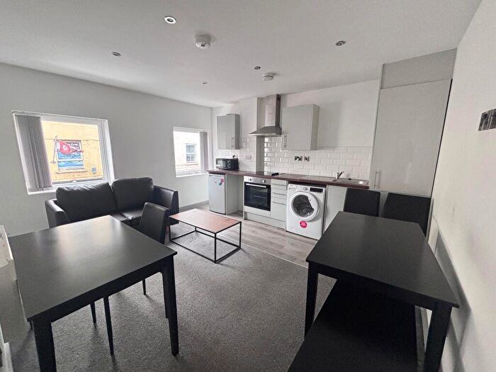 1 Bedroom Apartment To Rent In South Street, Hull, HU1