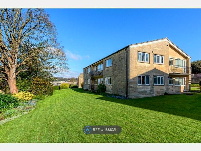 2 Bedroom Flat To Rent In Cleveland Court, Bath, BA2