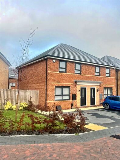 3 Bedroom House To Rent In Parkside Way, Waverley, Rotherham, S60