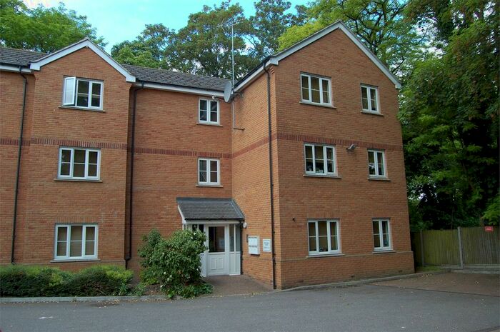 1 Bedroom Flat To Rent In Grove Mill Court, Grove Road, Hitchin, SG4