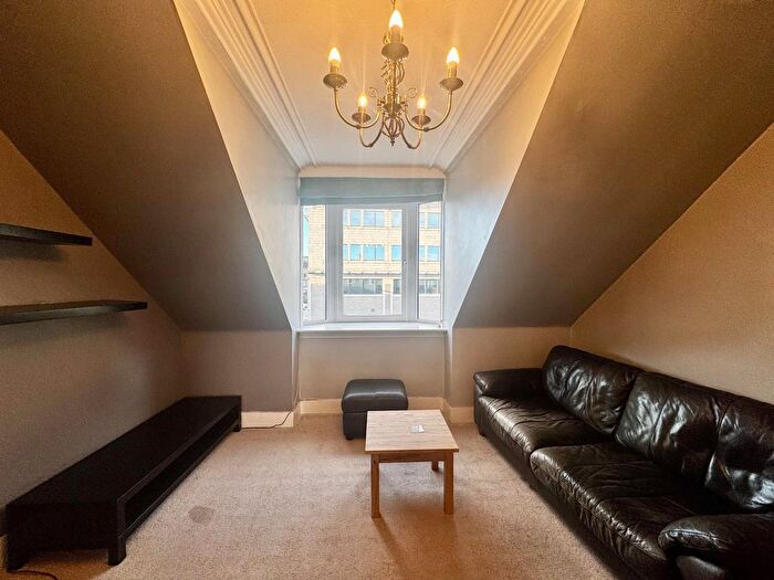1 Bedroom Flat To Rent In Hardgate, Aberdeen, AB11