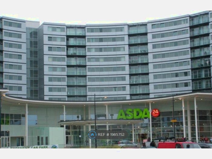 1 Bedroom Flat To Rent In The Blenheim Centre, Hounslow, TW3