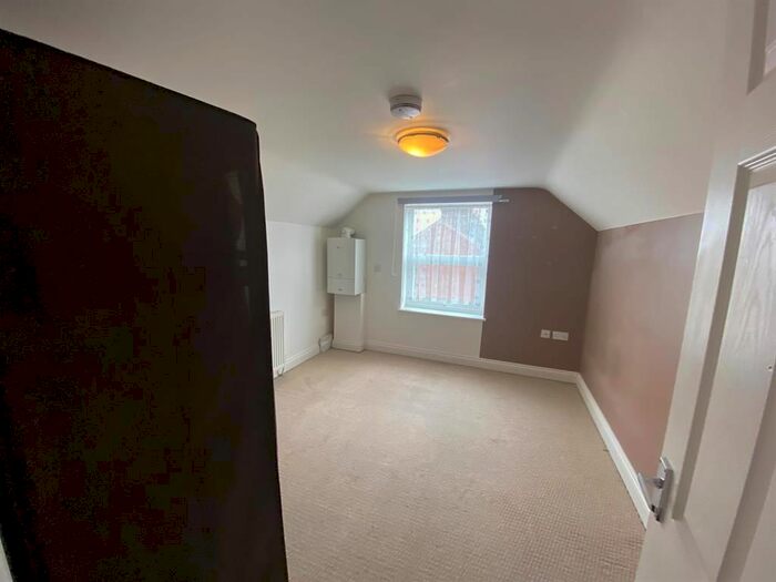 1 Bedroom Flat To Rent In Union Street, Exeter, EX2