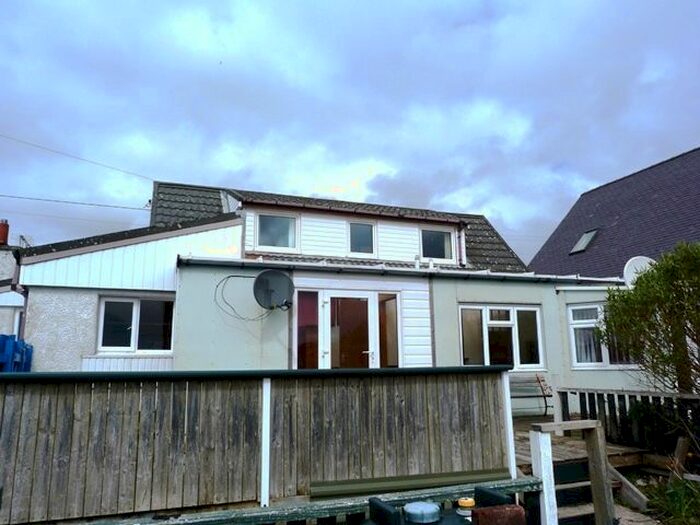 3 Bedroom Detached House For Sale In South Lochs, Isle Of Lewis, HS2