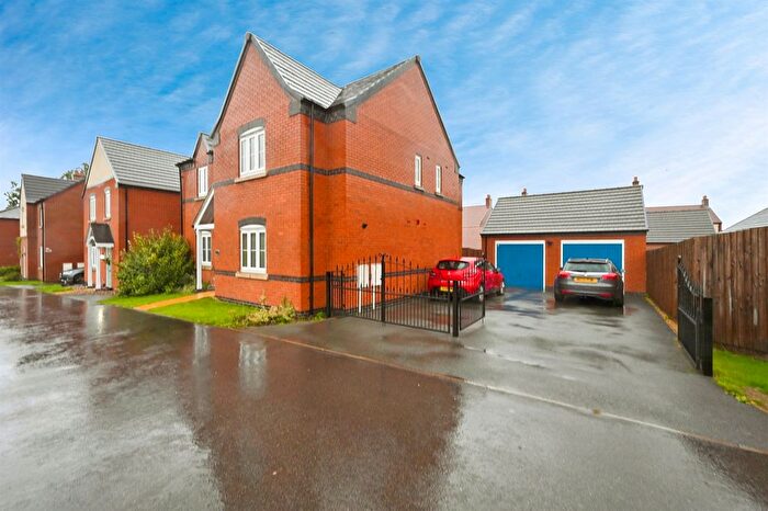4 Bedroom Detached House For Sale In Hesketh Close, Codnor, Ripley, DE5