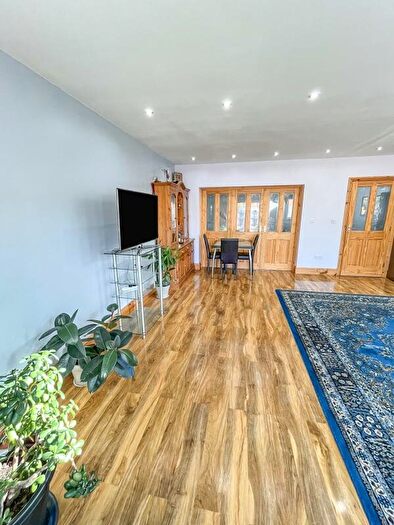 4 Bedroom Detached House For Sale In Oxford Road, Peterborough, PE1