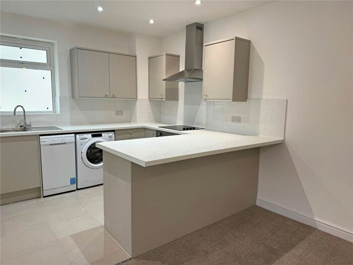 2 Bedroom Apartment To Rent In Belmont Road, Erith, Kent, DA8