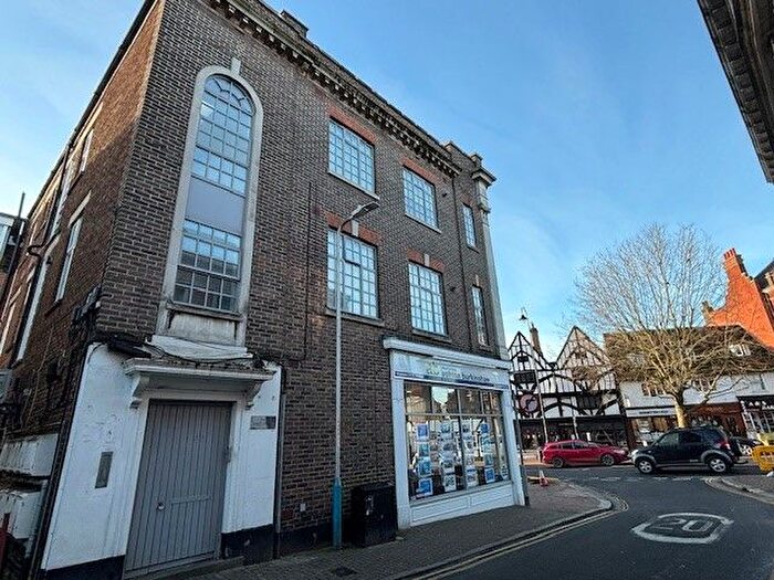 2 Bedroom Flat To Rent In East Street, Tonbridge, TN9