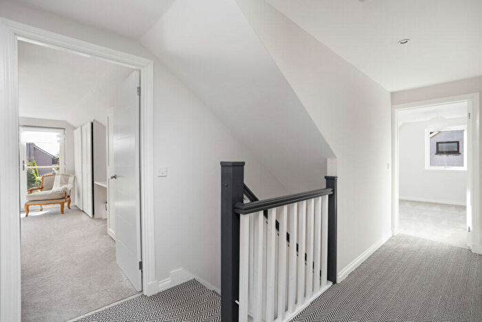 5 Bedroom Detached House For Sale In Inverallan Drive, Bridge Of Allan, FK9