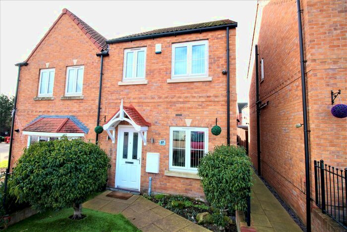 2 Bedroom Semi-Detached House To Rent In Kingfisher Drive, Mexborough, S64