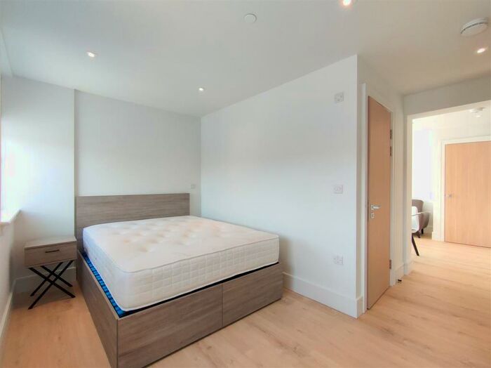 1 Bedroom Apartment To Rent In Ewing House, Brentwood, CM14