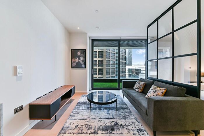 Apartment To Rent In Bagshaw Building, Wardian, London, E14