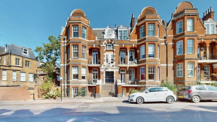 2 Bedroom Flat To Rent In Southwood Lane, Highgate, N6