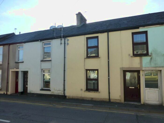 2 Bedroom Property To Rent In Lammas Street, Carmarthen, SA31