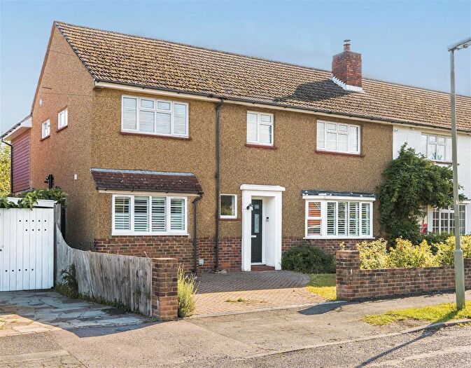 4 Bedroom Semi-Detached House For Sale In West Farm Close, Ashtead, KT21