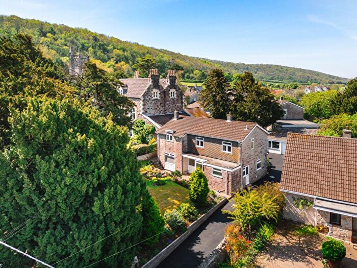 4 Bedroom Detached House For Sale In Church Lane, Hutton, BS24