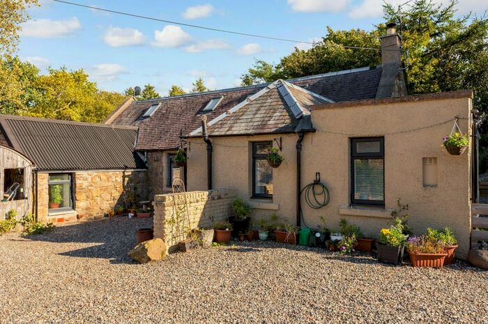 4 Bedroom Country House For Sale In Old Clapperton Hall, By Broxburn EH52