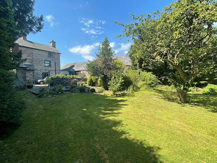 5 Bedroom Detached House For Sale In School Road, Talgarth, Brecon, LD3