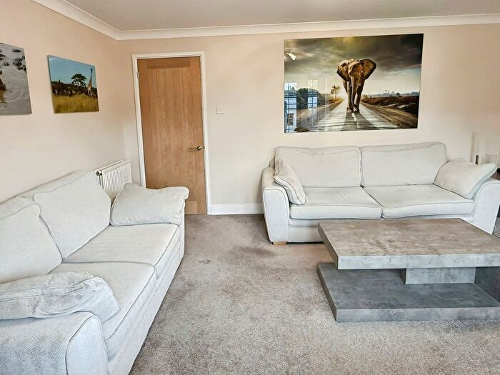 4 Bedroom Detached House For Sale In Smore Slade Hills, Oadby, LE2