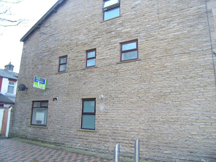 2 Bedroom Flat To Rent In Newton Street, Darwen, BB3