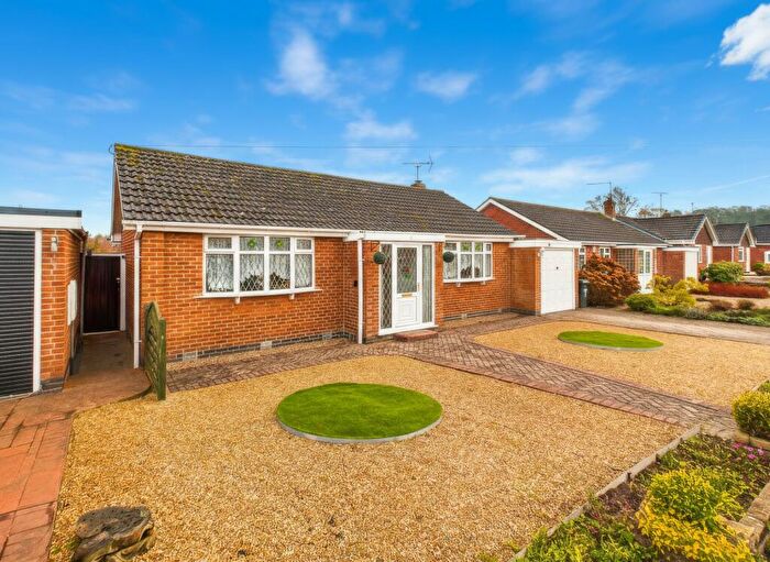 2 Bedroom Detached Bungalow For Sale In Gorse Close, Calverton, Nottingham, NG14