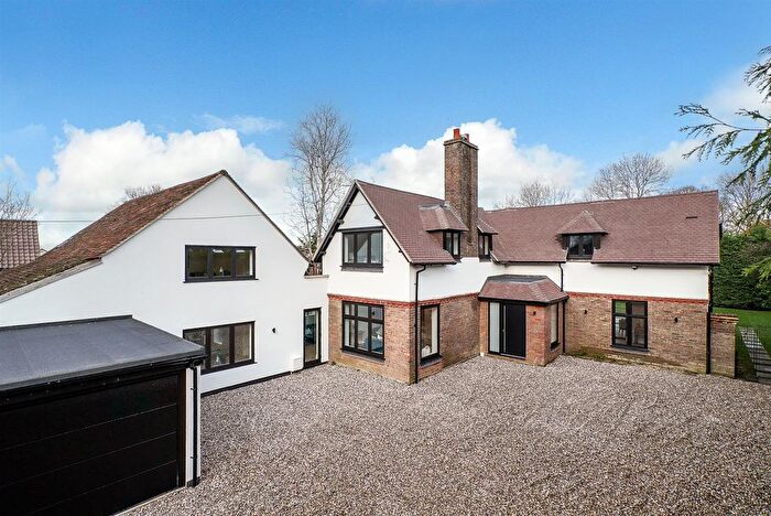 5 Bedroom Detached House For Sale In Hempstead Lane, Potten End, Berkhamsted, HP4