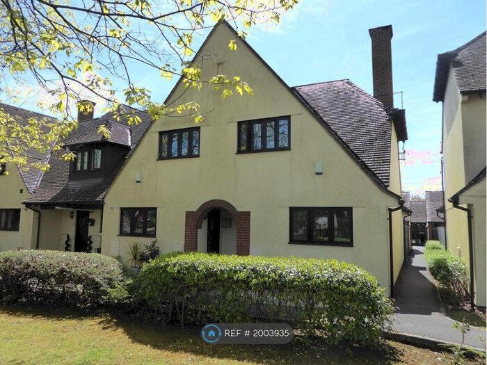 2 Bedroom Semi-Detached House To Rent In Fryer Mews, West Moors, Ferndown, BH22