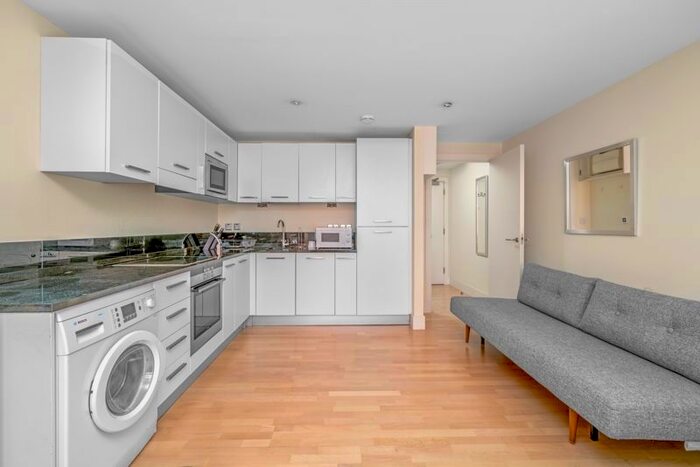 Studio To Rent In High Timber Street, London, EC4V