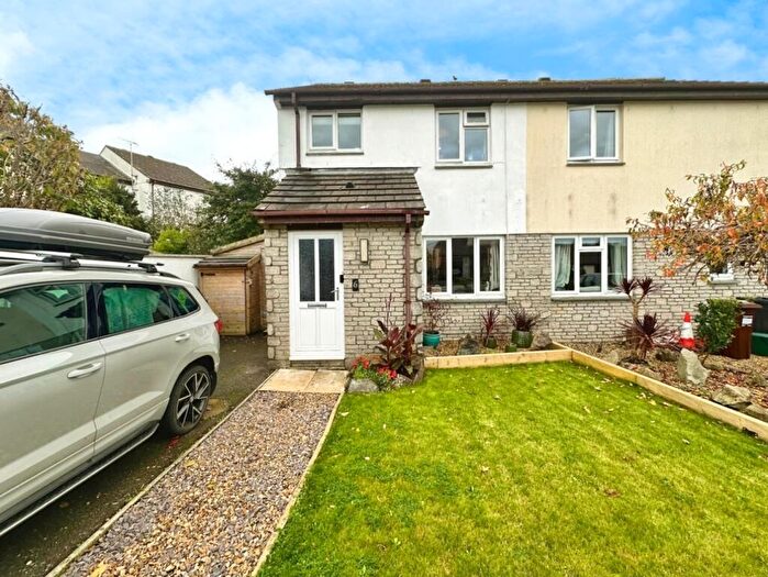 3 Bedroom Semi Detached House For Sale In Helston, Stylish Three Bedroom Home, TR13