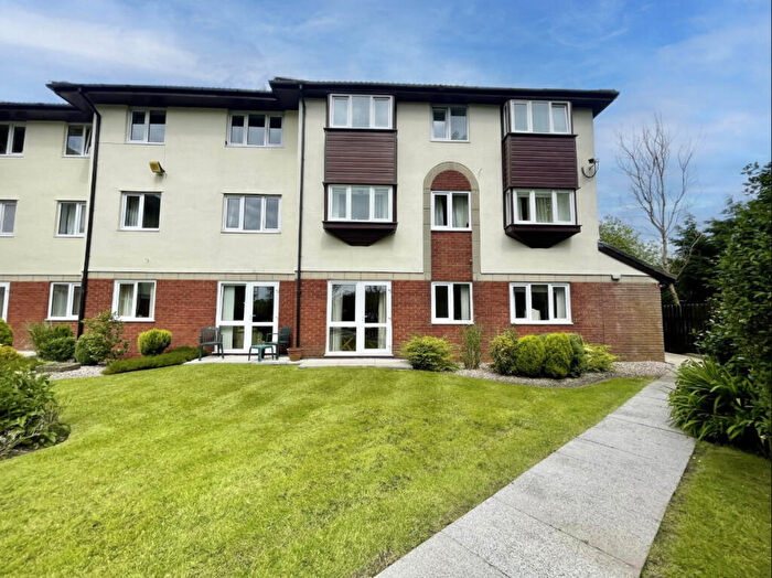 1 Bedroom Apartment For Sale In Sharoe Bay Court, Sharoe Green Lane, Fulwood, PR2