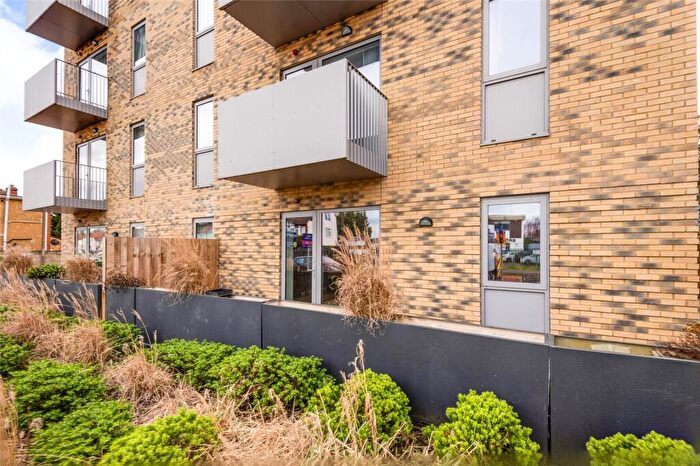 2 Bedroom Apartment To Rent In Iron House, The Metalworks, Petersfield Avenue, Slough, Berkshire, SL2