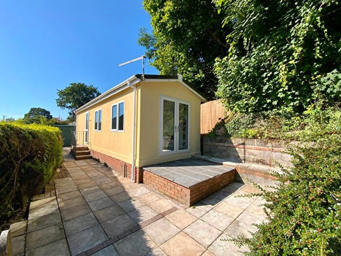 1 Bedroom Park Home For Sale In Ashburton Park, Ashburton, Newton Abbot, TQ13