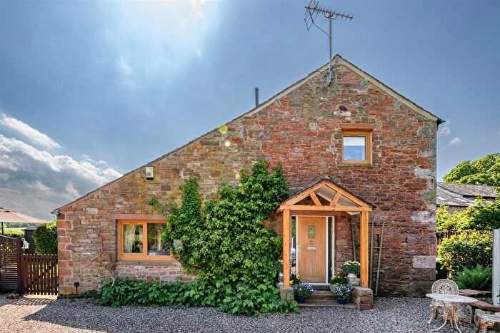 4 Bedroom Detached House For Sale In Hill Top Barn Penrith, Greystoke Gill, CA11