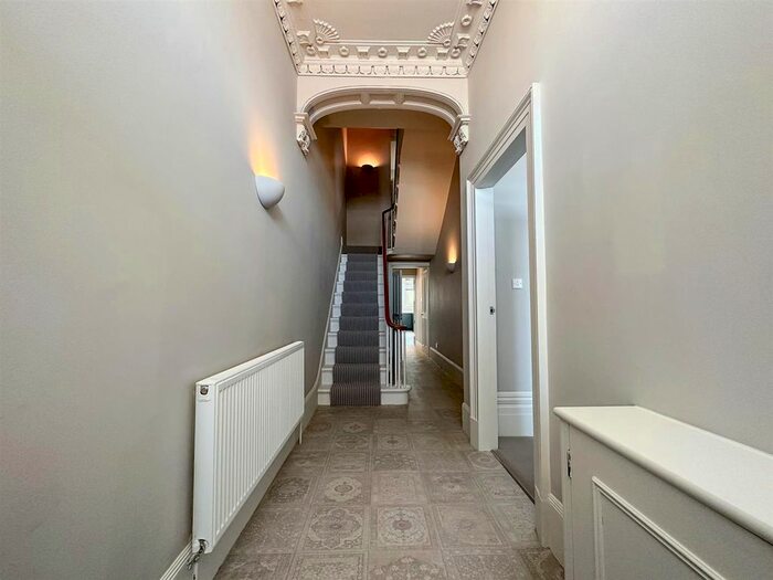 5 Bedroom Property To Rent In Portland Street, Cheltenham, GL52