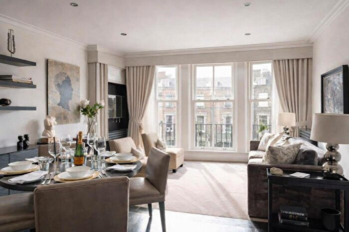 2 Bedroom Flat To Rent In Herbert Crescent, Knightsbridge, London, SW1X