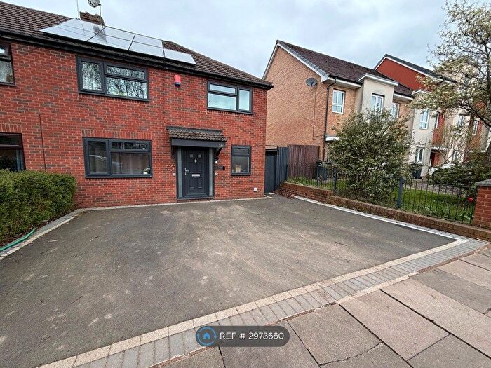 3 Bedroom Semi Detached House To Rent In Staple Lodge Road, Birmingham, B31