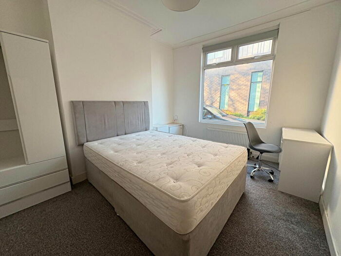 4 Bedroom Terraced House To Rent In Scarsdale Street, Salford, M6