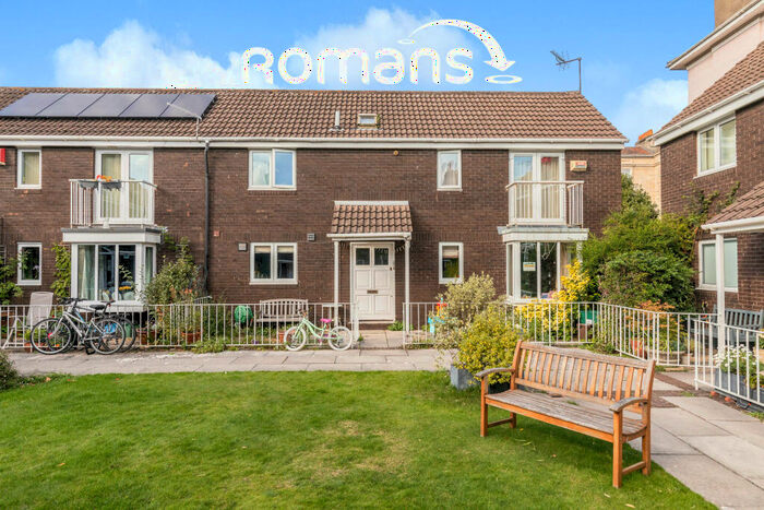 3 Bedroom Terraced House To Rent In Richmond Mews, Clifton, BS8