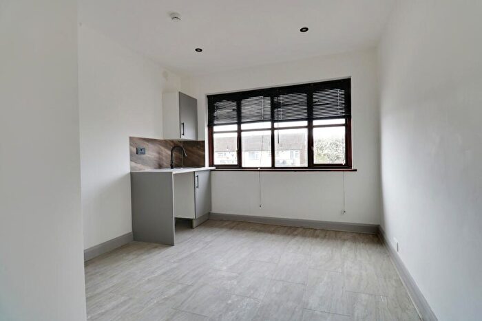 Studio To Rent In Sidcup, Kent, DA15