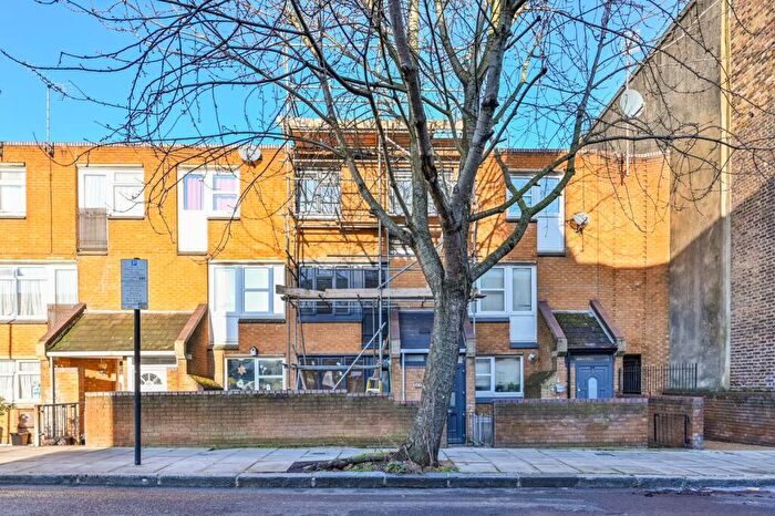 6 Bedroom House To Rent In Bride Street, Barnsbury, London, N7