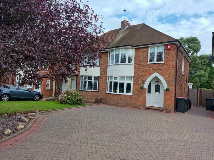 3 Bedroom Semi-Detached House To Rent In Kingsbury Road, Curdworth, Sutton Coldfield, B76