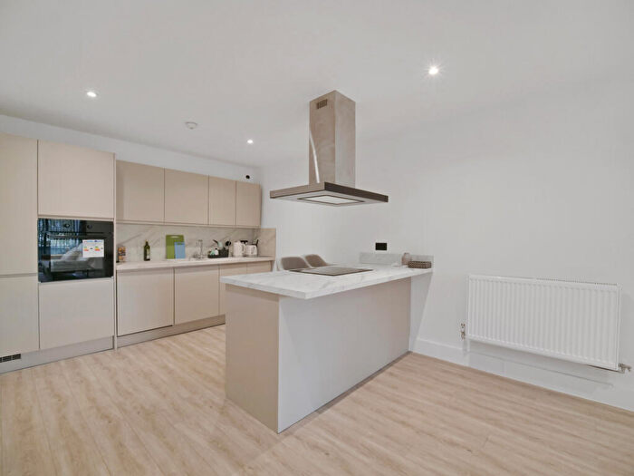 1 Bedroom Apartment To Rent In Mulgrave Road, Croydon, Surrey, CR0