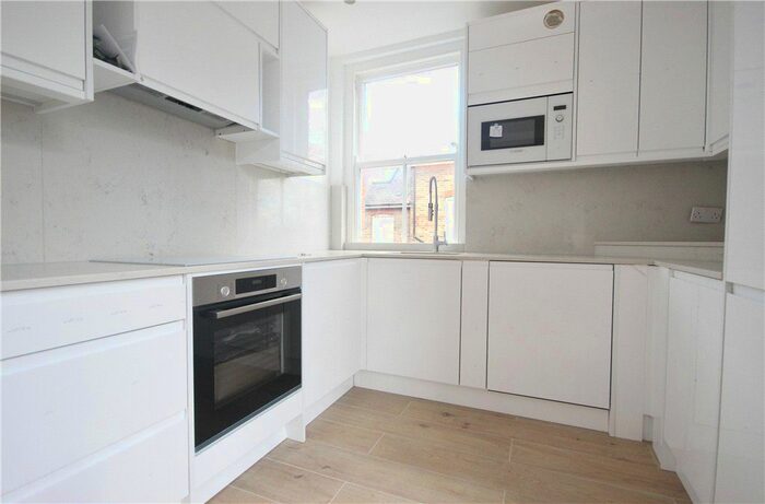 1 Bedroom Flat To Rent In St. Matthews Road, Ealing, W5