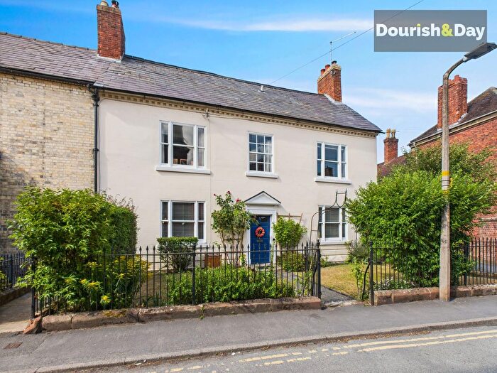 5 Bedroom Town House For Sale In Noble Street, Wem, SY4