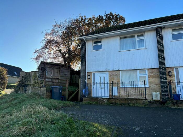 3 Bedroom End Of Terrace House To Rent In Woodbury Park, Axminster, EX13