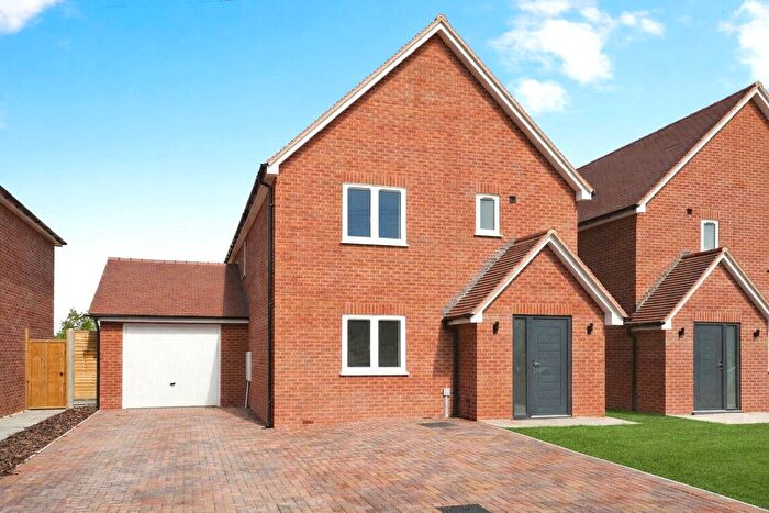 3 Bedroom Detached House For Sale In Weston Road, Bretforton, Evesham, Worcestershire, WR11