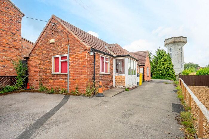 2 Bedroom Bungalow For Sale In Main Street, Wheldrake, York, YO19
