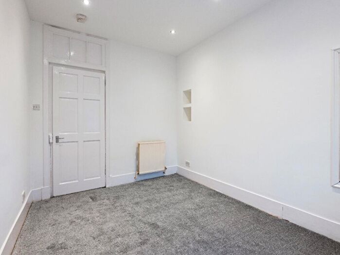 1 Bedroom Flat To Rent In Eastwood Crescent, Thornliebank, East Renfrewshire, G46