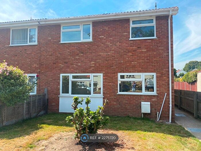 3 Bedroom Semi-Detached House To Rent In Palmerston Avenue, Walmer, Deal, CT14
