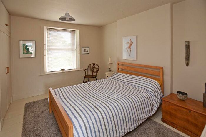 3 Bedroom Terraced House For Sale In Temperance Row, Tisbury, SP3